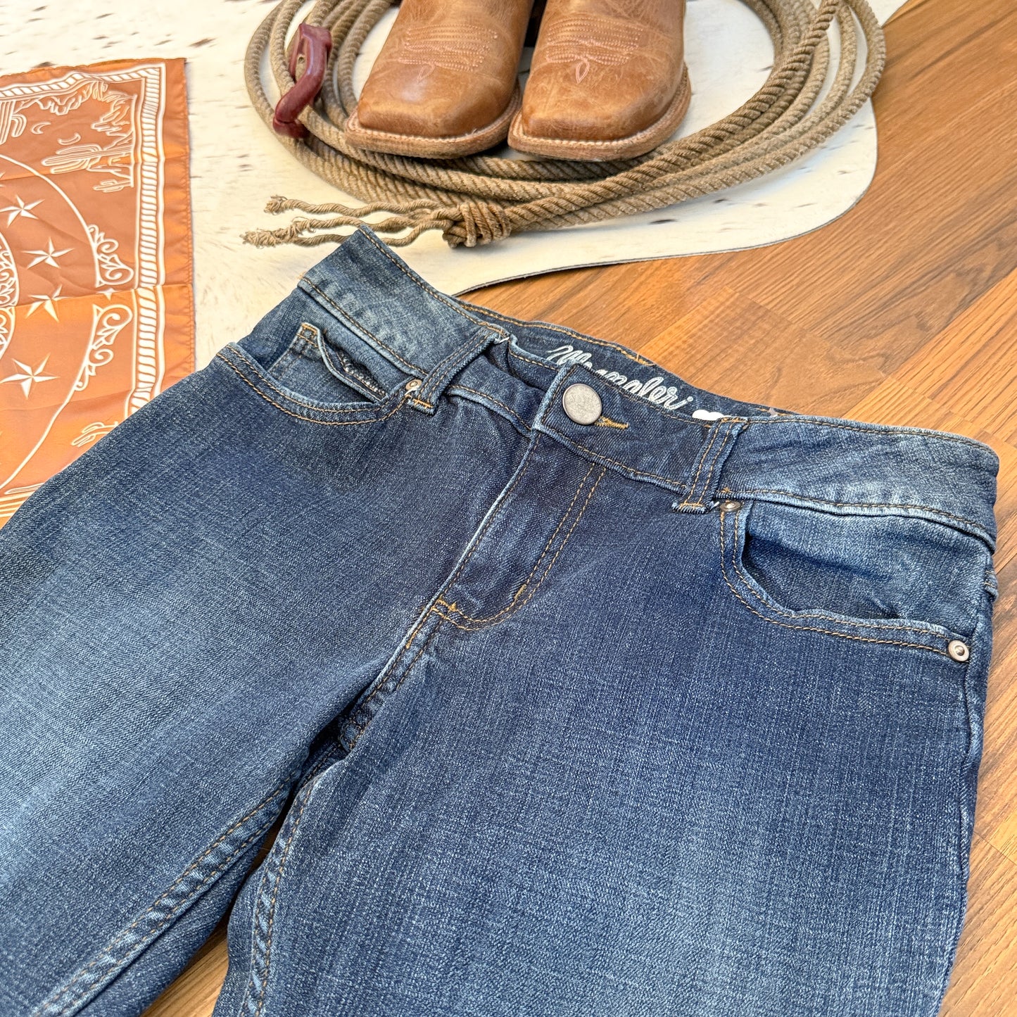 Wrangler Mid Rise Bootcut Women's Riding Stretch Jeans (5)