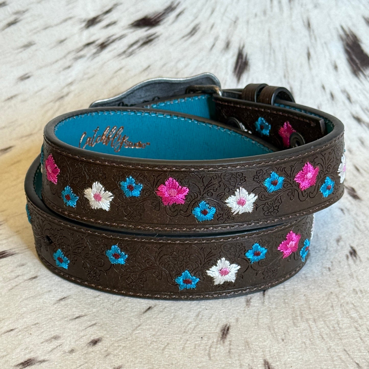 NEW Girl's Floral Embroidered Steer Head Buckle Western Belt (Medium)