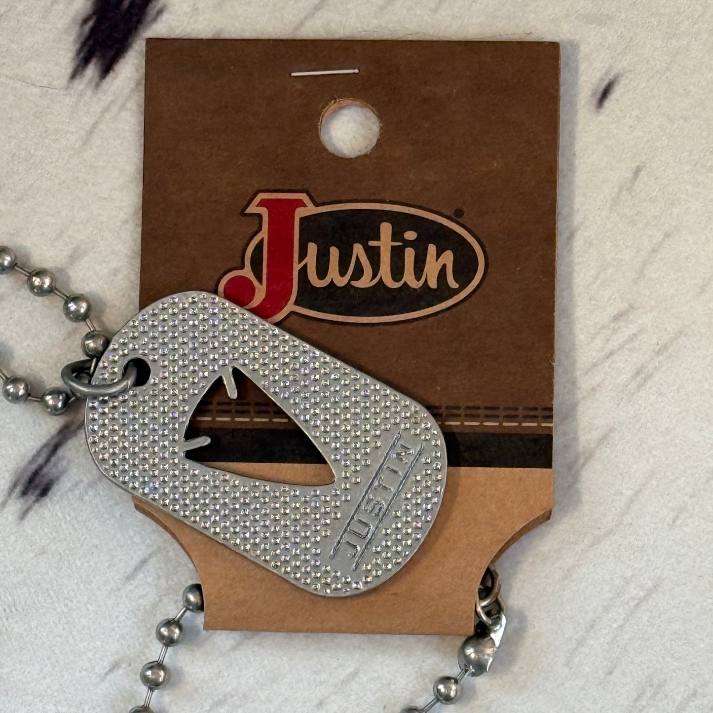 NEW Men's Justin Hammered Cutout Arrowhead Dog Tag Pendant Necklace