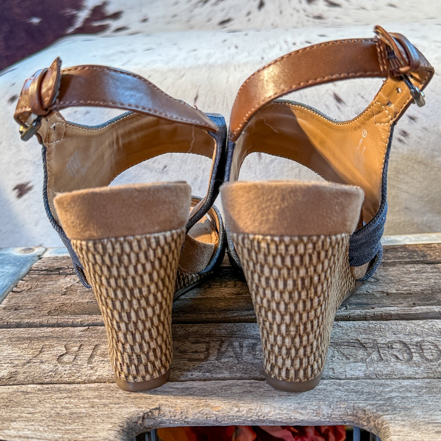 A2 Aerosoles Plush Denim Wedge Sandals | Size 8.5