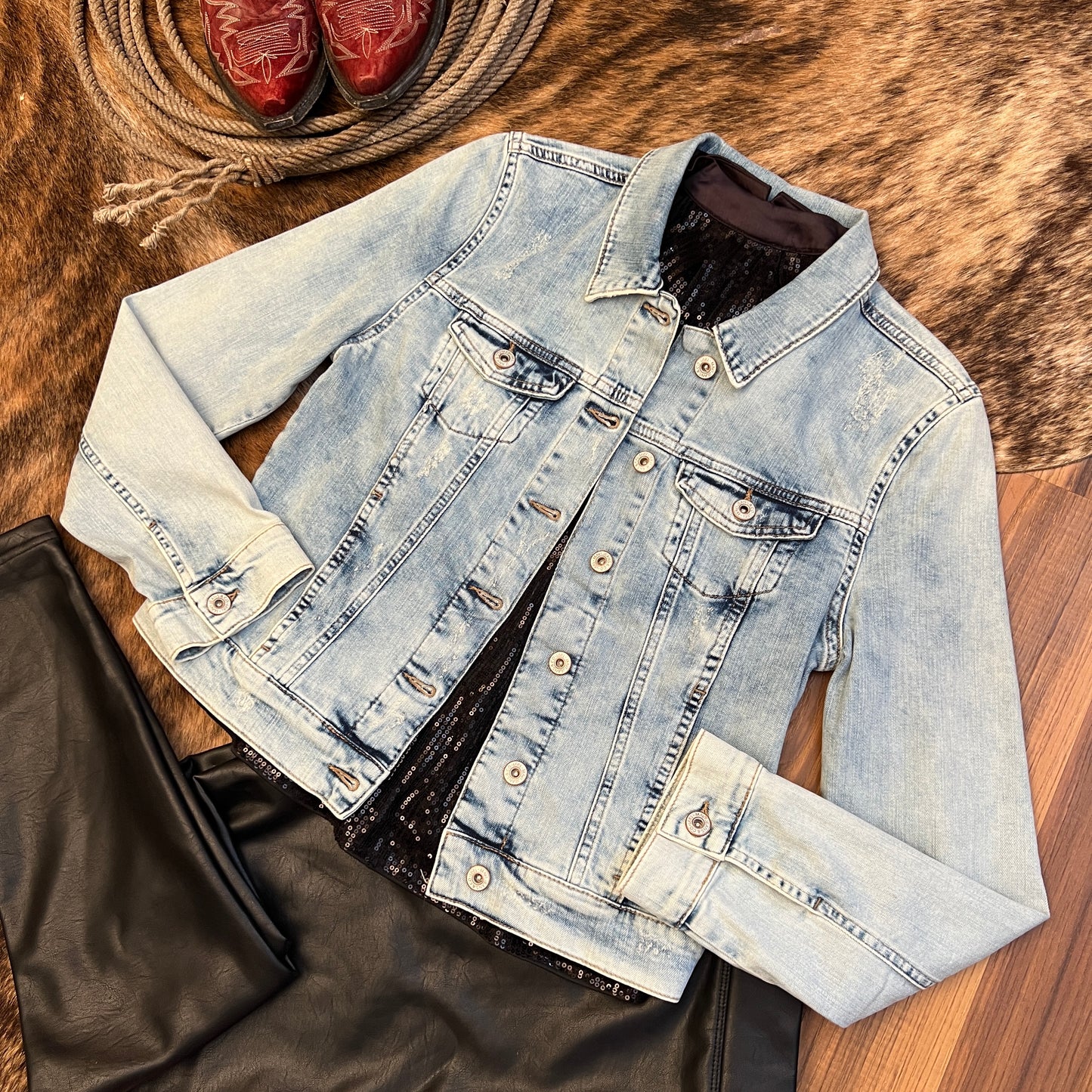NEW Mavi Women's Bleached Distressed Denim Jean Jacket (Medium)