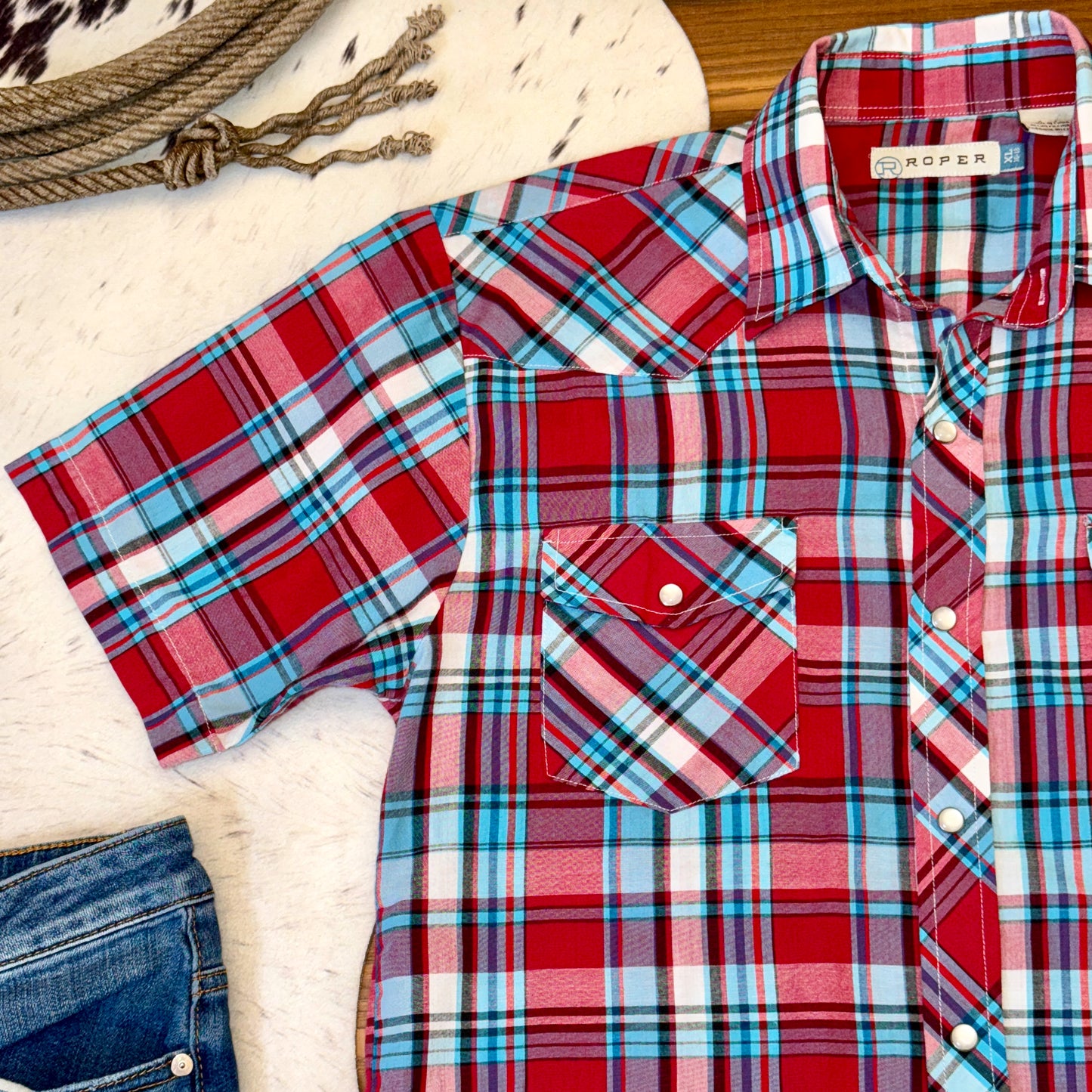 Roper Women’s Short Sleeve Pearl Snap Plaid Shirt – XL