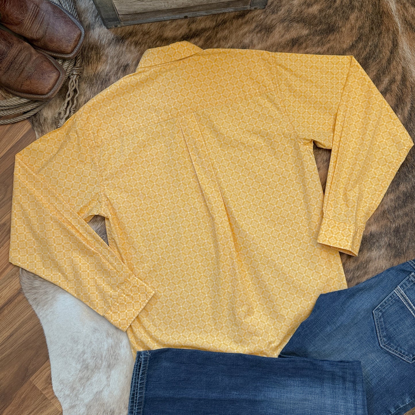 Cinch Men's Geo Print Yellow Cotton Western Button-Up Shirt (XS)