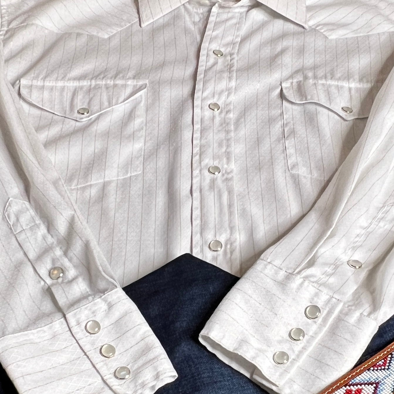 Panhandle Slim Vintage Men's White & Metallic Gold Stripe Pearl Snap S Feral Filly Resale Panhandle Slim Vintage Men's White & Metallic Gold Stripe Pearl Snap S Feral Filly Resale