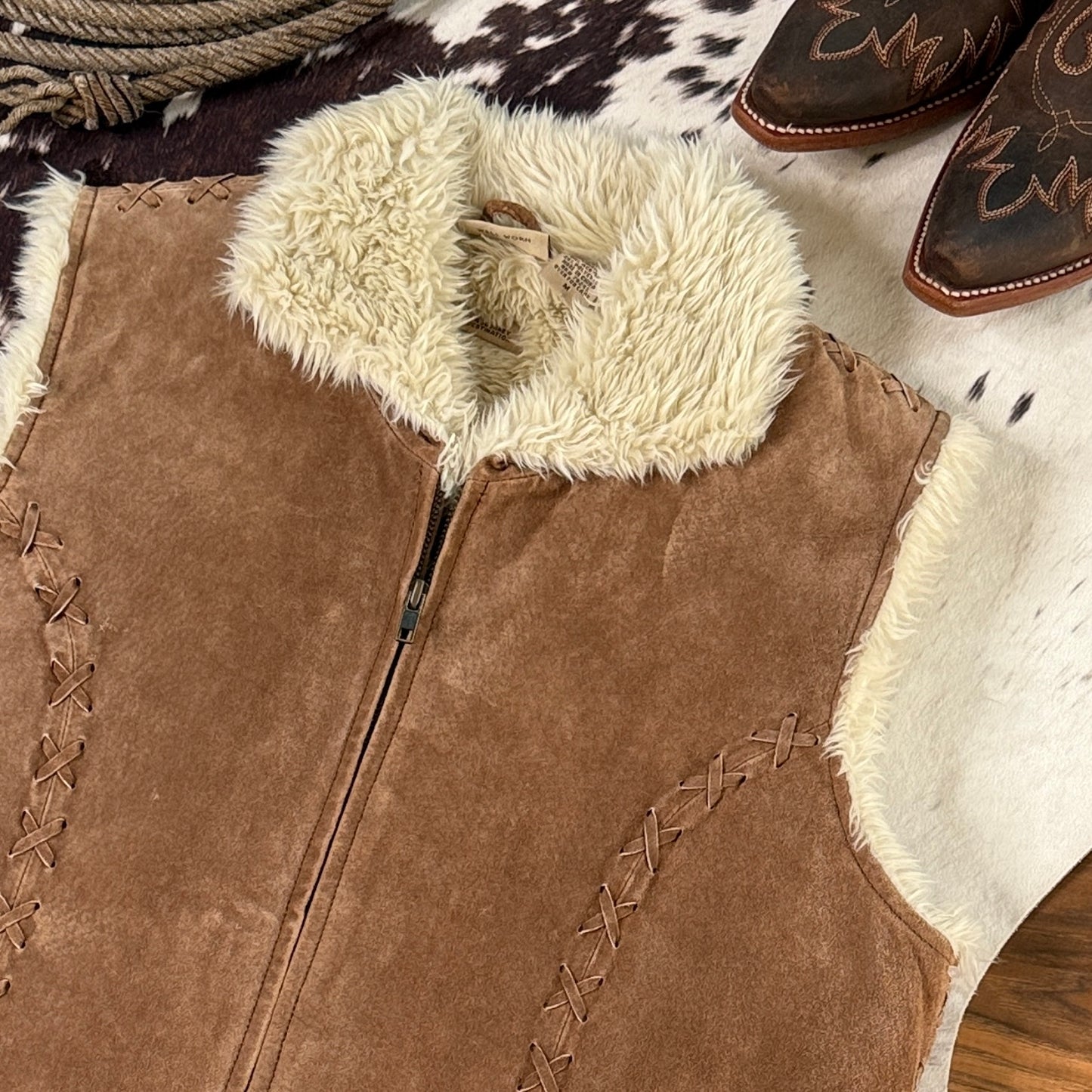 Vintage Genuine Leather Sherpa-Lined Zipper Vest by Ruff Hewn (Women’s Medium)