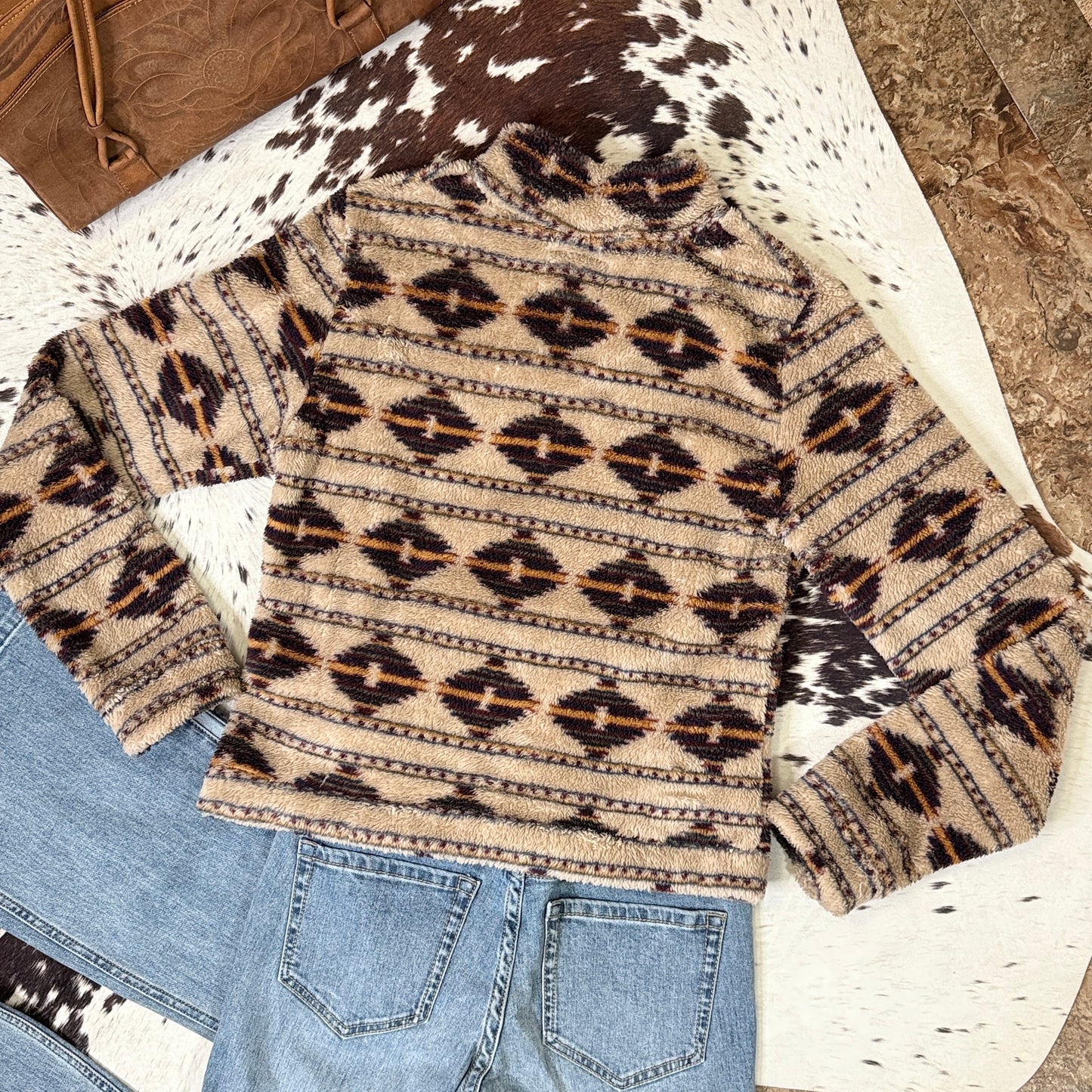 Aeropostale Aztec Sherpa 1/2 Zip Fleece Jacket (Medium)