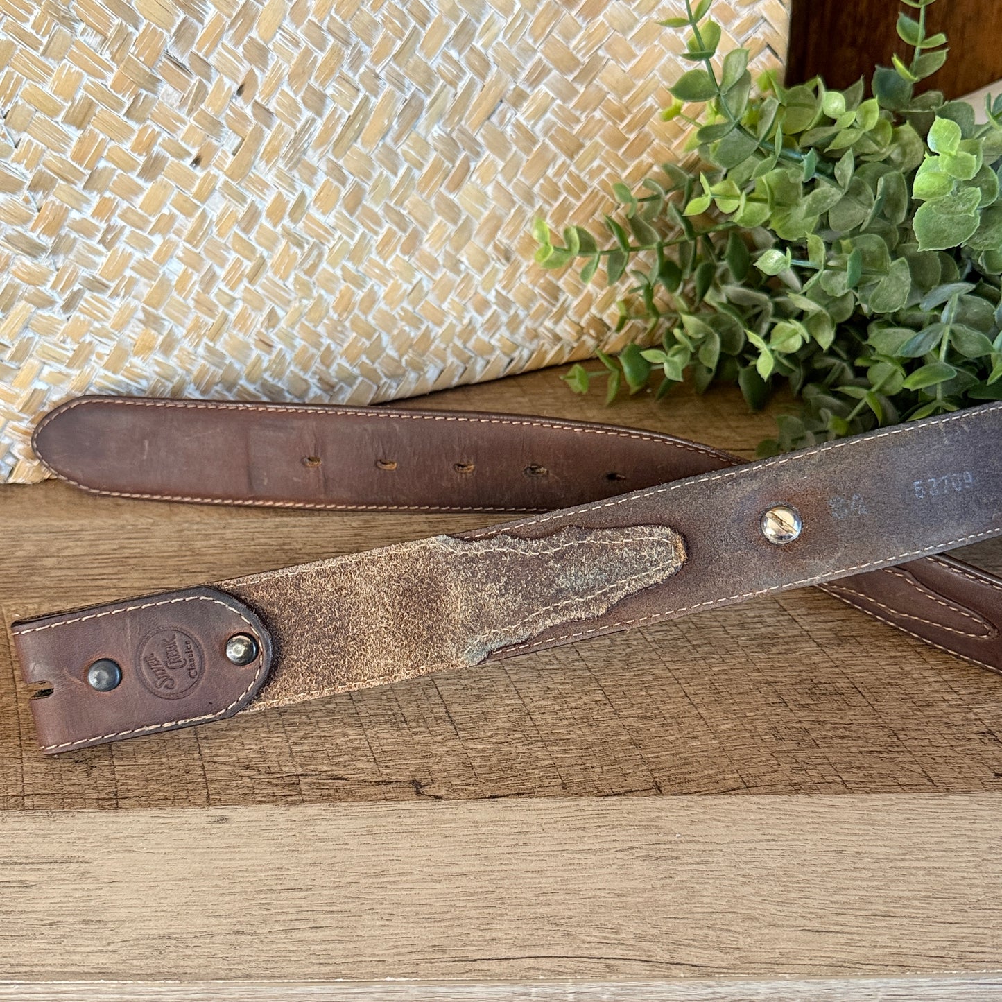 Vintage 90's Western Silver Creek Classics Genuine Leather Cross Concho Men's Belt Size 34"