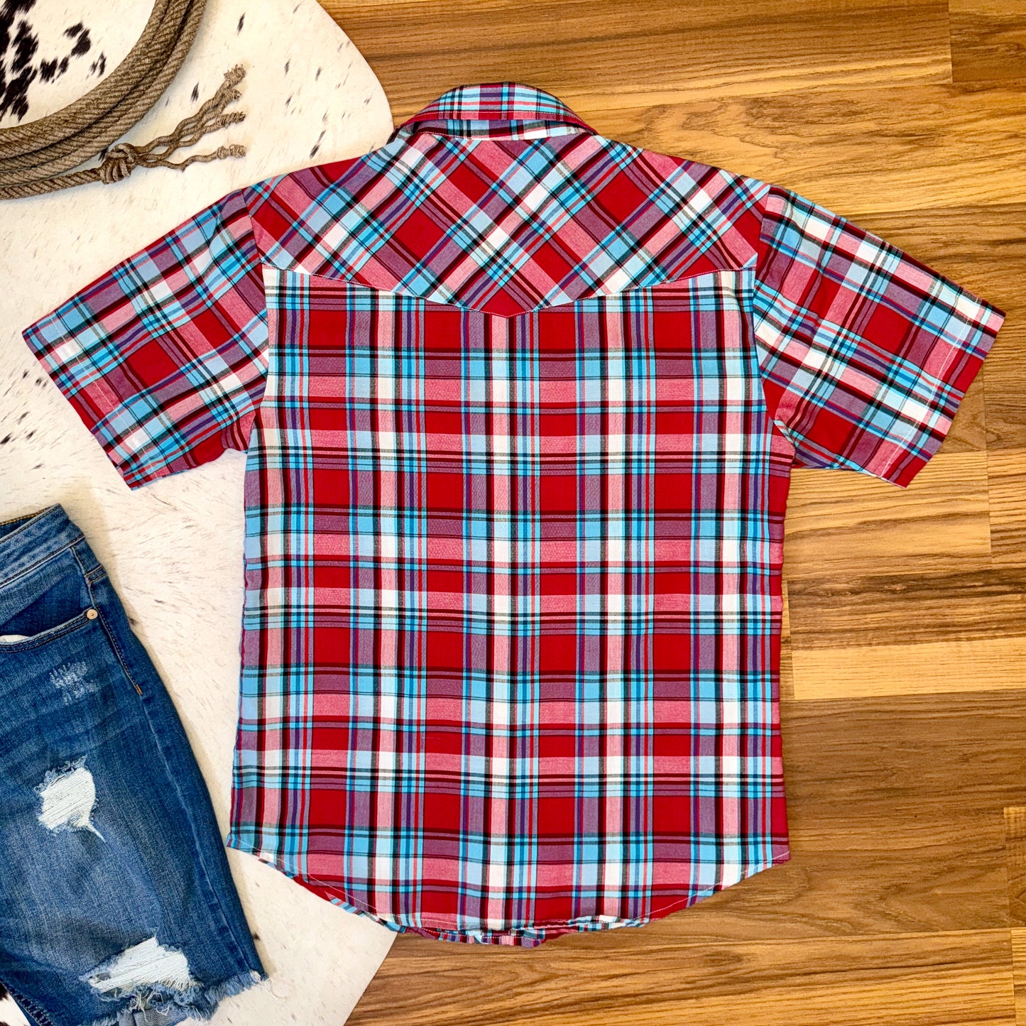 Roper Women’s Short Sleeve Pearl Snap Plaid Shirt – XL