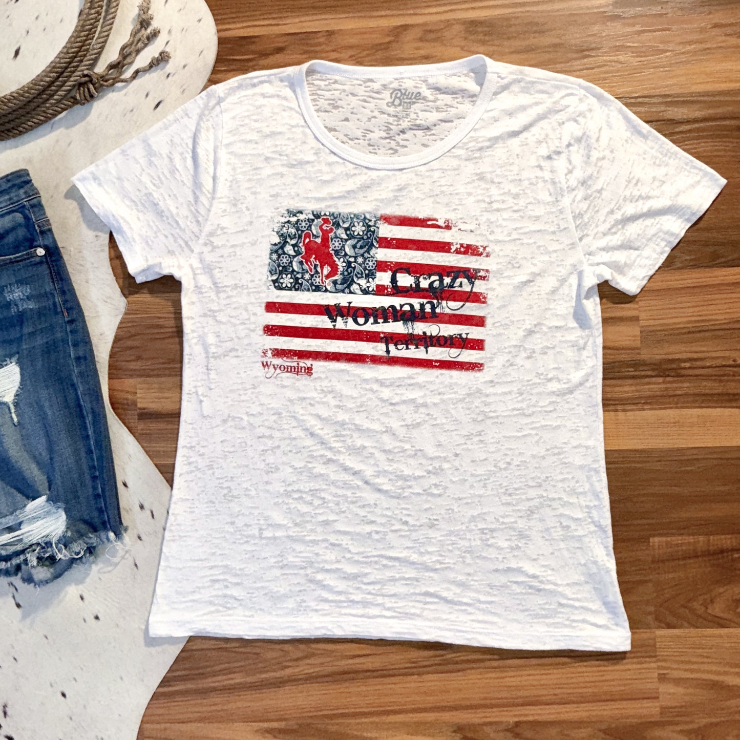 Wyoming Crazy Woman Territory American Flag Graphic Tee (L)